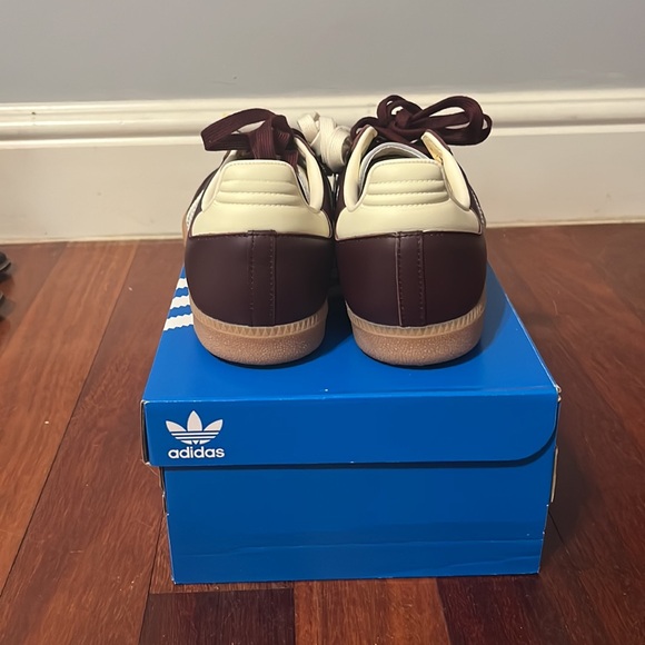 Adidas Samba OG brand Maroon Gold Metallic - Picture 6 of 8